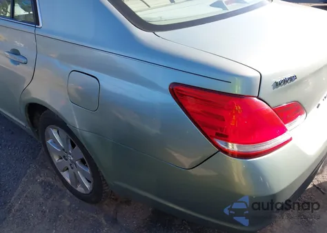 2006 Toyota Avalon Xls from USA, damaged, VIN 4T1BK36B16U130296